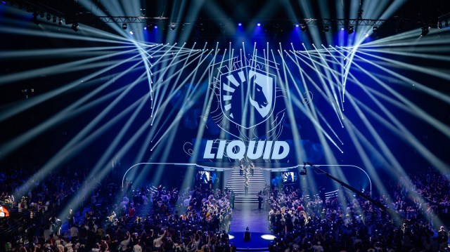 Team Liquid's banner and CS:GO players at the BLAST Paris Major in May 2023.